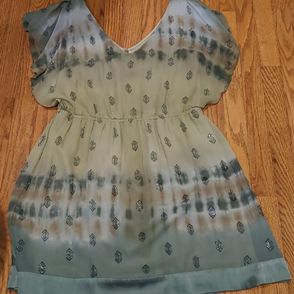 Women's dress
